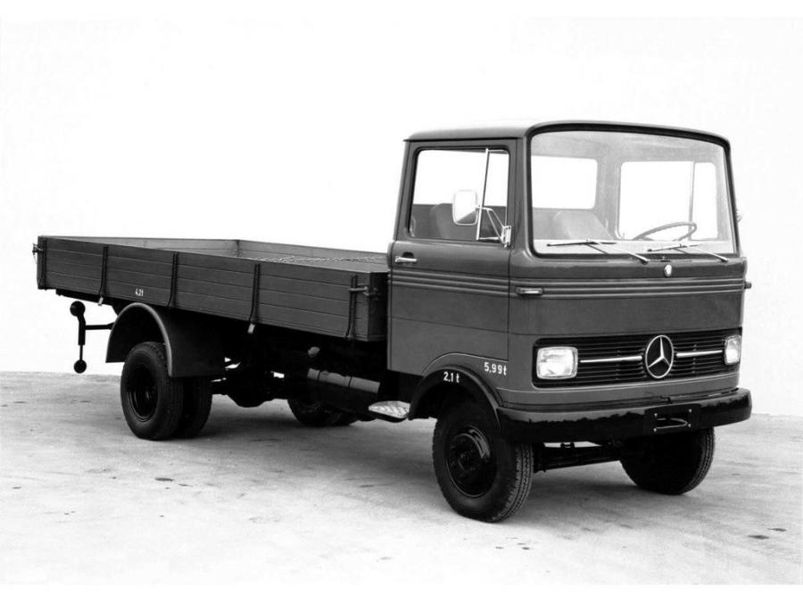  Mercedes-Benz LP608 1964 года  (фото 2 из 8)